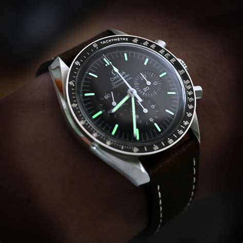 omega speedmaster moonwatch lume|Omega Speedmaster moonwatch bezel.